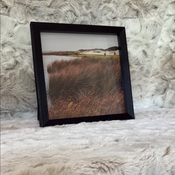 Black Frame. Holds 7 x 7 Photo - Picture 1 of 4